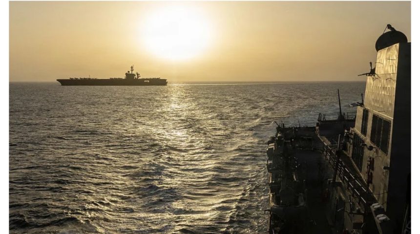 القيادة المركزية الامريكية تنفي التفاف عدة سفن تجارية على الحصار البحري ضد ايران