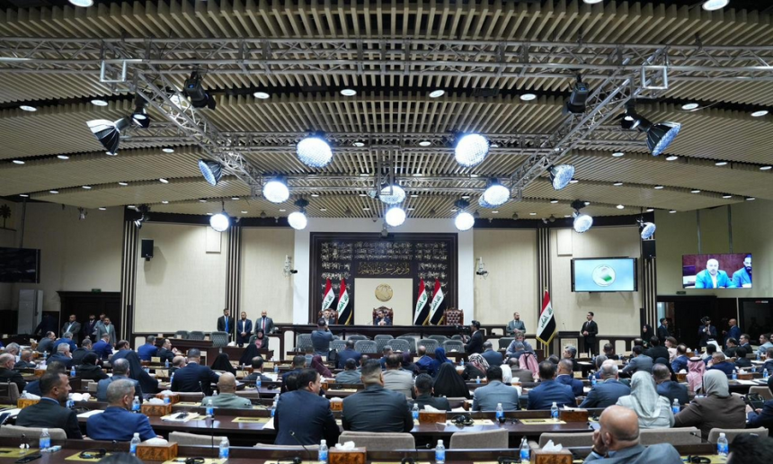البرلمان يعقد جلسته برئاسة الحلبوسي