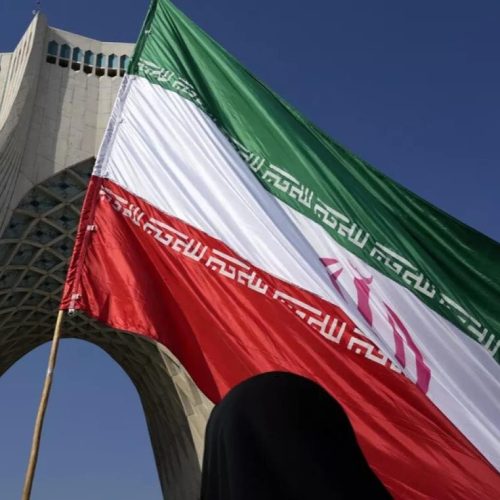 طهران: سنضرب المواقع النفطية في الدول التي ينطلق منها أي عدوان علينا