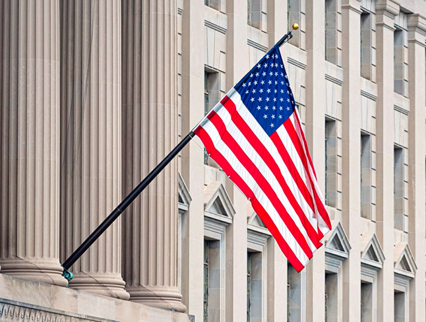 الخارجية الأميركية: إرسال الدولار إلى العراق كان متوقفاً بشكل مؤقت