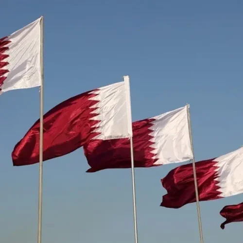 قطر: ندين استهداف موقعين من المراكز الحدودية للكويت بطائرات مسيرة قادمة من العراق