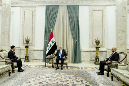 رئيس الجمهورية يؤكد ضرورة تعزيز قوة الدينار العراقي
