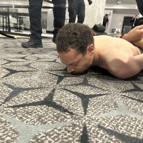 رئيس جهاز الأمن الرئاسي الأمريكي: اعتقال منفذ الهجوم على ترامب بمجرد اقترابه من المكان