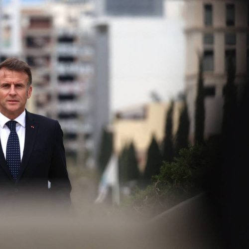 ماكرون: أقدم كامل دعمي للرئيس الأميركي