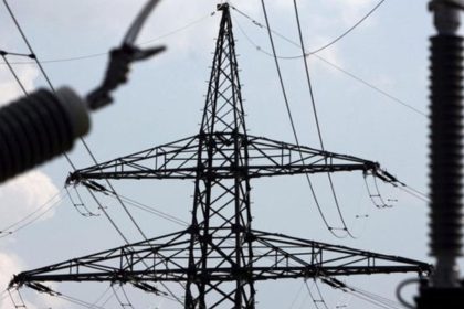 الكهرباء: أحداث المنطقة تؤثر على التجهيز وإمدادات الغاز لاتتجاوز الـ15 مليون م3