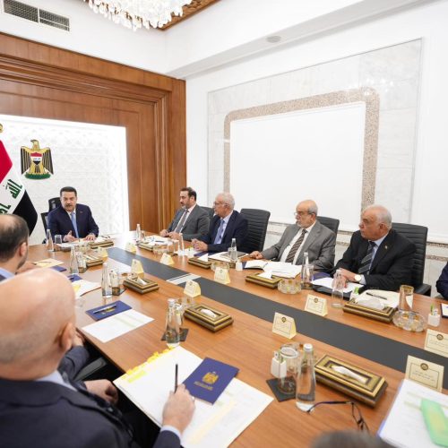 السوداني يوجه بتشكيل هيئة خاصة لمتابعة تنفيذ مشروع أنبوب نفط بصرة- حديثة