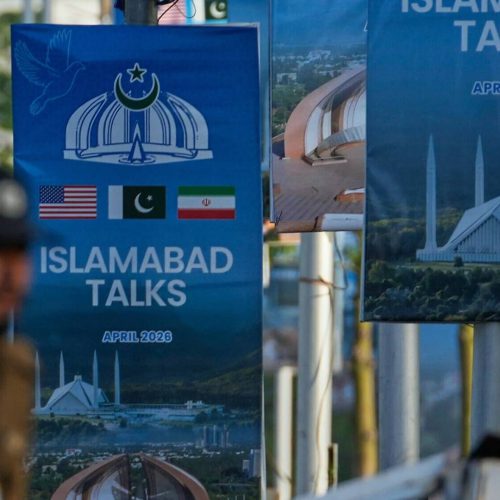 مسؤولان باكستانيان: جهود الوساطة بين واشنطن وطهران مستمرة