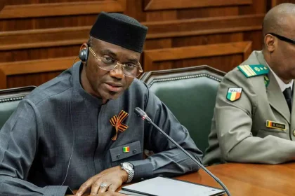 "رويترز": مقتل وزير الدفاع في مالي بهجوم على مقر إقامته أمس