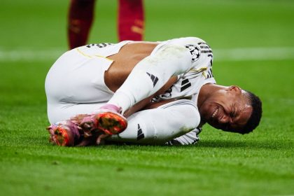 الريال يعلن تشخيص إصابة مبابي وصحف تتوقع انتهاء موسمه