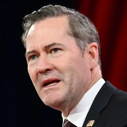 المندوب الأمريكي لدى الأمم المتحدة: إيران تنتهك قانون البحار وتمارس القرصنة في مضيق هرمز