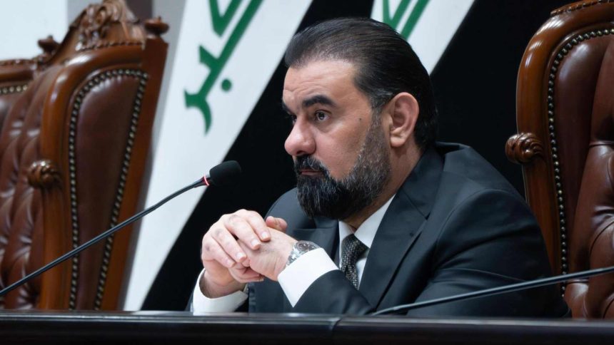 رئيس البرلمان: نشكر قادة الإطار التنسيقي لالتزامهم بالتوقيتات الدستورية والمضي بروح المسؤولية