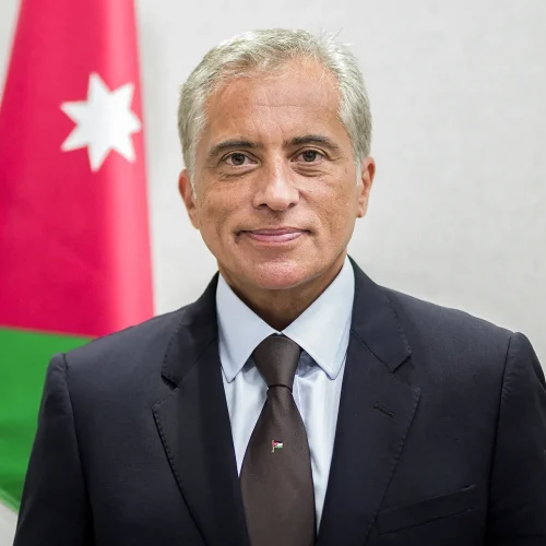 رئيس وزراء الأردن يهنئ علي الزيدي بمناسبة تكليفه بتشكيل الحكومة العراقية الجديدة