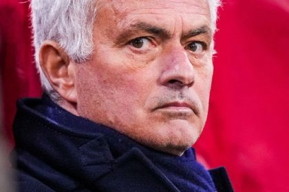 بيريز يقرر تعيين مورينيو مدرباً لريال مدريد