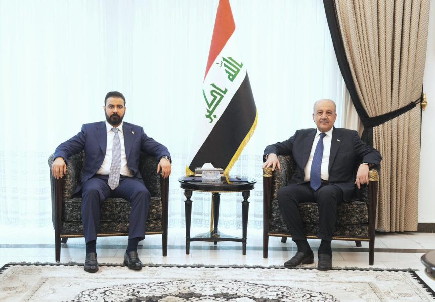 الزيدي والعباسي يؤكدان اهمية تعزيز التفاهمات بين الأطراف السياسية للمضي بتشكيل الحكومة