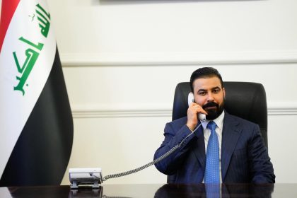 الزيدي ونواف سلام يبحثان سبل تعزيز التعاون بين العراق ولبنان في المجالات والقضايا ذات الاهتمام المشترك