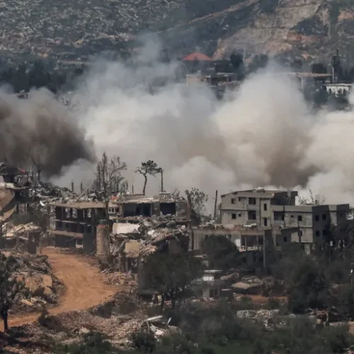 الصحة اللبنانية: 9 شهداء بينهم طفلان و5 نساء و23 جريحا بغارات إسرائيلية على جنوبي البلاد