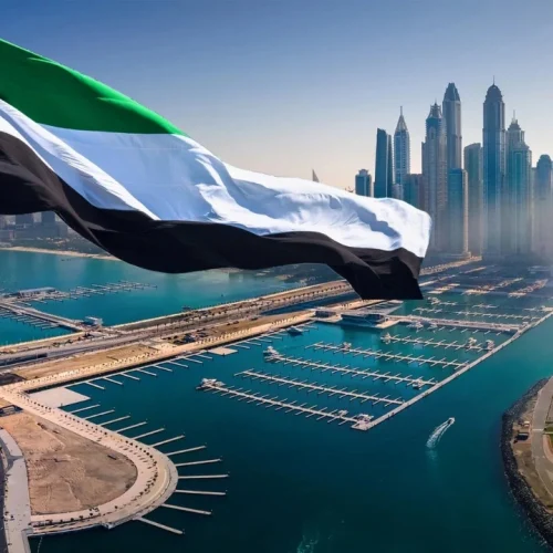 الإمارات تدعو إلى إعادة فتح مضيق هرمز فورا ودون شروط