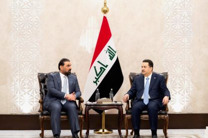 رئيسا الوزراء والبرلمان يؤكدان ضرورة تضافر الجهود للإسراع بتشكيل الحكومة الجديدة