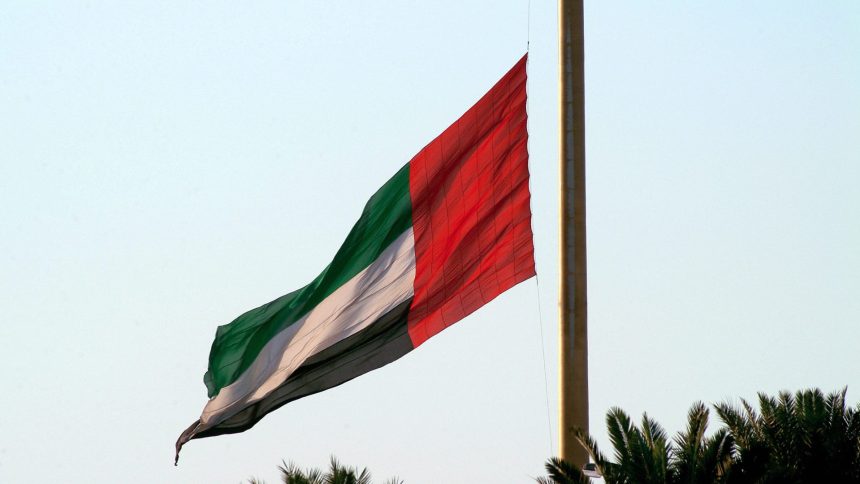 ‏الدفاع الإماراتية: رصدنا 4 صواريخ "كروز" قادمة من إيران باتجاه الدولة