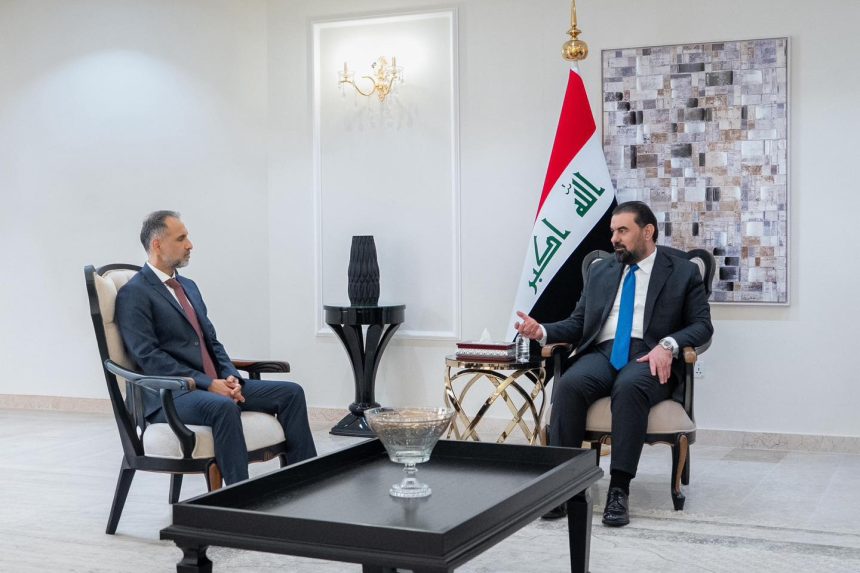 رئيس البرلمان يبحث مع السفير البريطاني العلاقات الثنائية والاوضاع الاقليمية والدولية