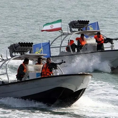 بحرية الحرس الثوري: في ضوء الإجراءات الجديدة سيصبح العبور من هرمز ممكناً