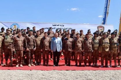 وزير الداخلية يعلن إنجاز الجدار الكونكريتي المتكامل على الحدود العراقية السورية