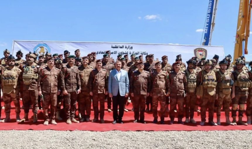 وزير الداخلية يعلن إنجاز الجدار الكونكريتي المتكامل على الحدود العراقية السورية