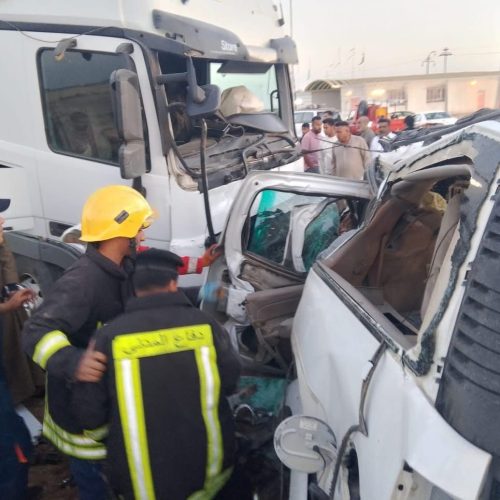 الدفاع المدني ينتشل جثامين 7 ضحايا إثر حادث مروري مروع في الديوانية
