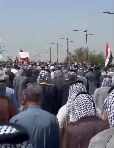 الفلاحون يقطعون جسر الجمهورية ويتوجهون إلى محيط المنطقة الخضراء