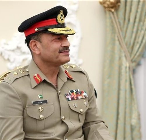 قائد الجيش الباكستاني: ندير مهمة صعبة بحياد لتقريب واشنطن وطهران إلى طاولة المفاوضات