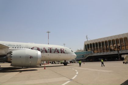 بعد انقطاع لأكثر من شهرين.. مطار بغداد يستقبل أولى رحلات الخطوط الجوية القطرية