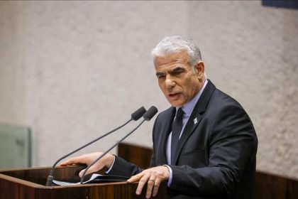 زعيم المعارضة الإسرائيلية يعلن البدء باجراءات حل الكنيست