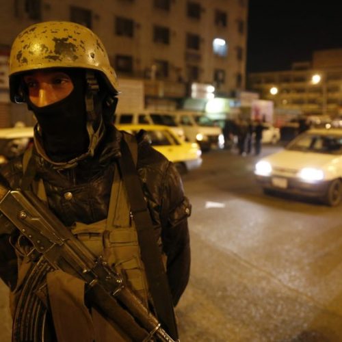 قوة أمنية تعتقل متهمين قاما باغتصاب طفلة تولد 2015 في منطقة سويب ببغداد