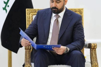 الإعلام الأمني تنوه إلى سماع أصوات المدفعية تزامناً مع مراسم الاستلام والتسليم الخاصة برئيس الوزراء