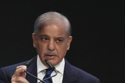 شريف: باكستان متفائلة بتحقيق سلام دائم بين الولايات المتحدة وإيران
