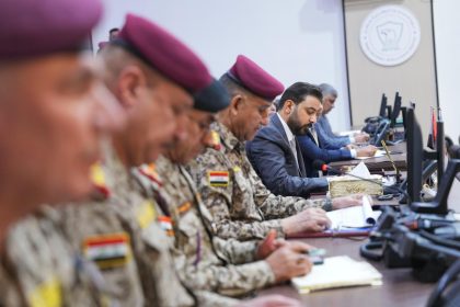 الزيدي يطلع على الخطة الأمنية الخاصة بإحياء ذكرى استشهاد الإمام الجواد عليه السلام