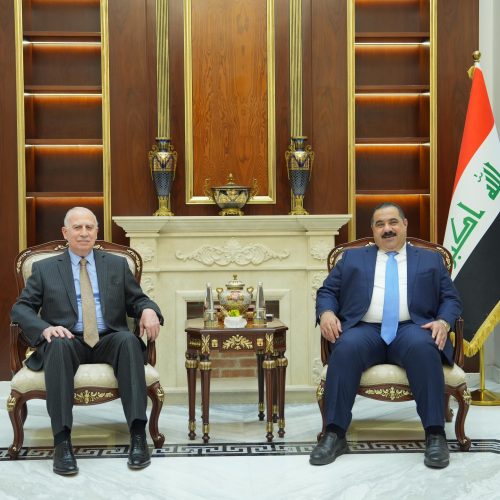السامرائي والنجيفي يؤكدان أهمية استكمال الكابينة الحكومية وفق الاستحقاقات الانتخابية والوطنية