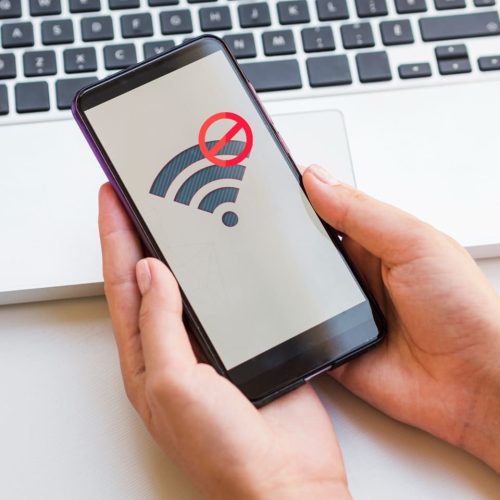 الاتصالات: قطع الإنترنت من الساعة الـ6 لغاية الـ7:30 صباحاً خلال فترة الامتحانات