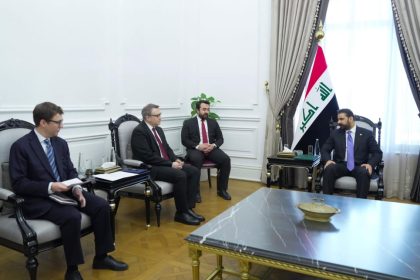 الزيدي والسفير التركي يؤكدان على التعاون المتبادل في مختلف المجالات