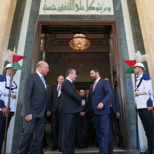 الزيدي لبارزاني: الجميع شركاء في الوطن وهدفي التوصل إلى اتفاق يحقق مصالح البلد وخدمة شعبه