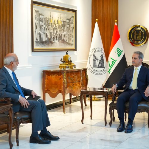 رئيس مجلس القضاء الأعلى يبحث مع وزير النفط القضايا والملفات القانونية التي تخص القطاع النفطي