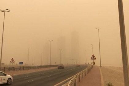 العراق يستقبل العيد بارتفاع بدرجات الحرارة وتصاعد الغبار