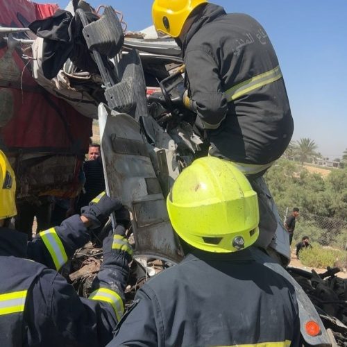 إخماد حريقين منفصلين اندلعا بمخزن للمواد المنزلية وكرفان تابع للحشد في بغداد