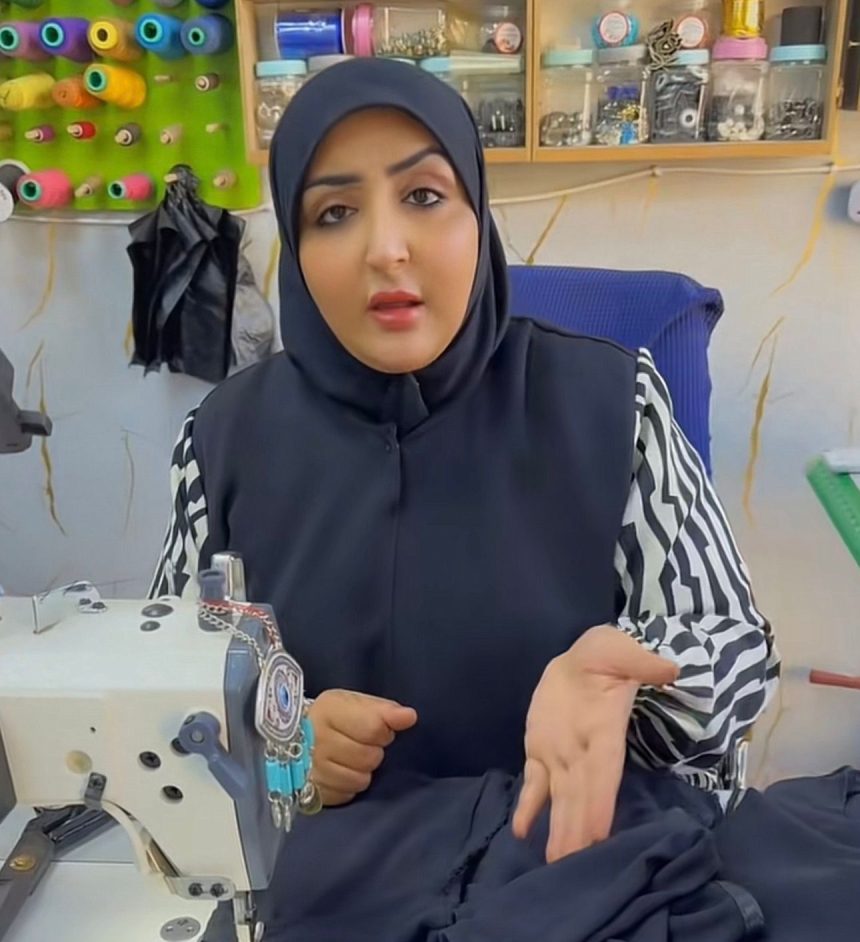 الداخلية تتخذ الإجراءات القانونية بحق المدعوة "أم علي الخياطة" بتهمة المحتوى الهابط