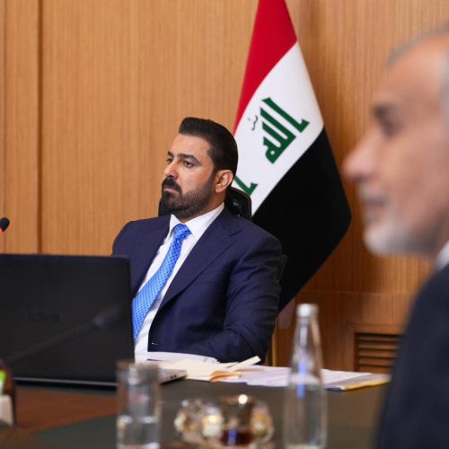 الزيدي يكلف وزير المالية نائباً عنه لرئاسة المجلس الوزاري للاقتصاد