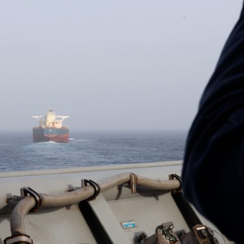 القيادة المركزية الامريكية: تغيير مسار 108 سفن تجارية منذ بدء الحصار البحري على ايران
