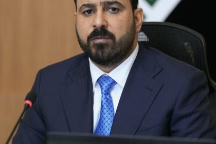 الزيدي يدعو جميع الفصائل إلى العمل تحت مظلة الدولة لضمان حماية العراق وصيانة سيادته