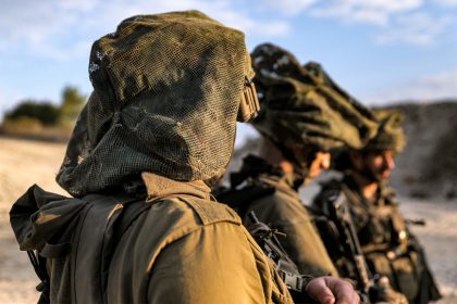 ‏الجيش الإسرائيلي يرسل إنذارا بإخلاء مدينة صور في لبنان والمخيمات المحيطة بها
