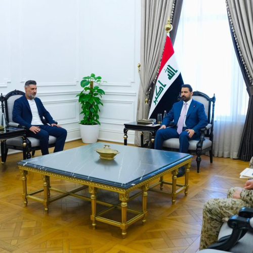 بيان رسمي: لقاء الزيدي ووفد التيار الوطني الشيعي يضع آلية انضمام سرايا السلام إلى القوات الأمنية
