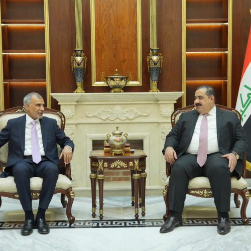 السامرائي يبحث مع وزير المالية عدد من الملفات الاقتصادية والمالية ذات الاهتمام الوطني